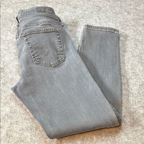 AG The Camila Super Skinny Jeans โ Size 27R | Distressed Gray ๐ - Picture 7 of 16
